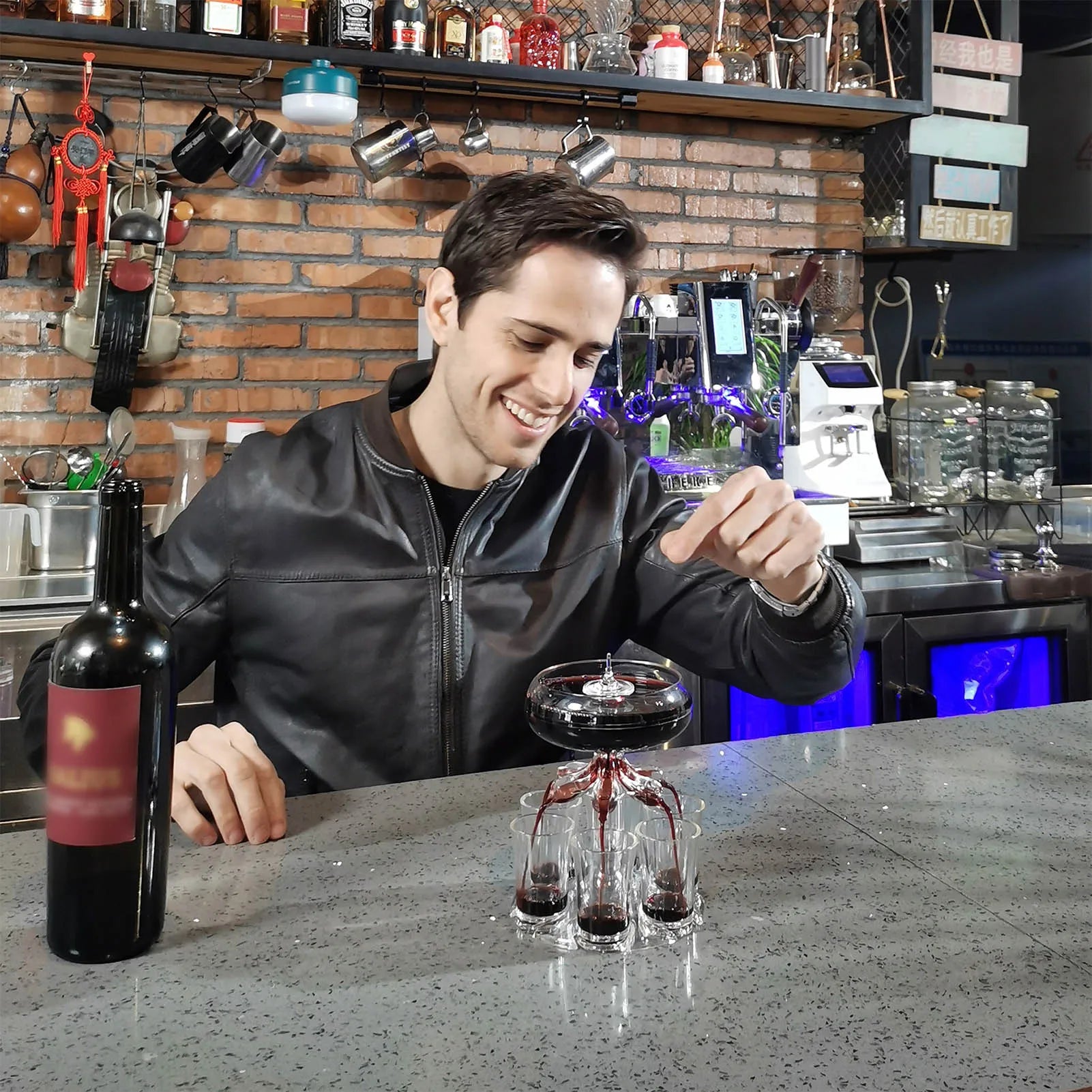 Dispenser de Bebidas com 6 Copos - Festas e Bares