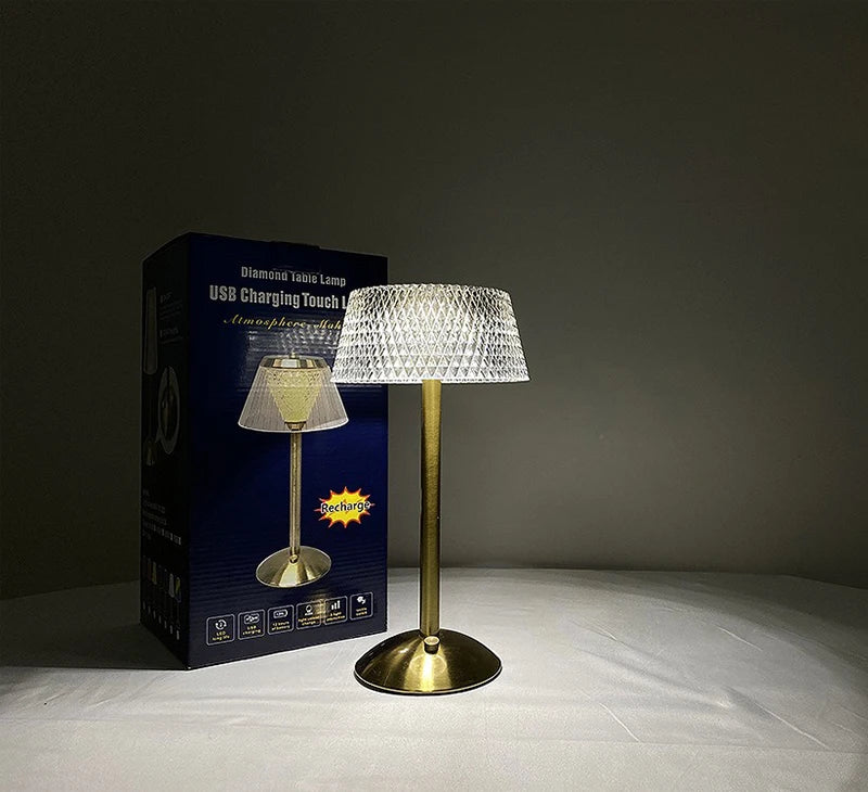 Luminária de Mesa Recarregável Touch com Cúpula de Vidro