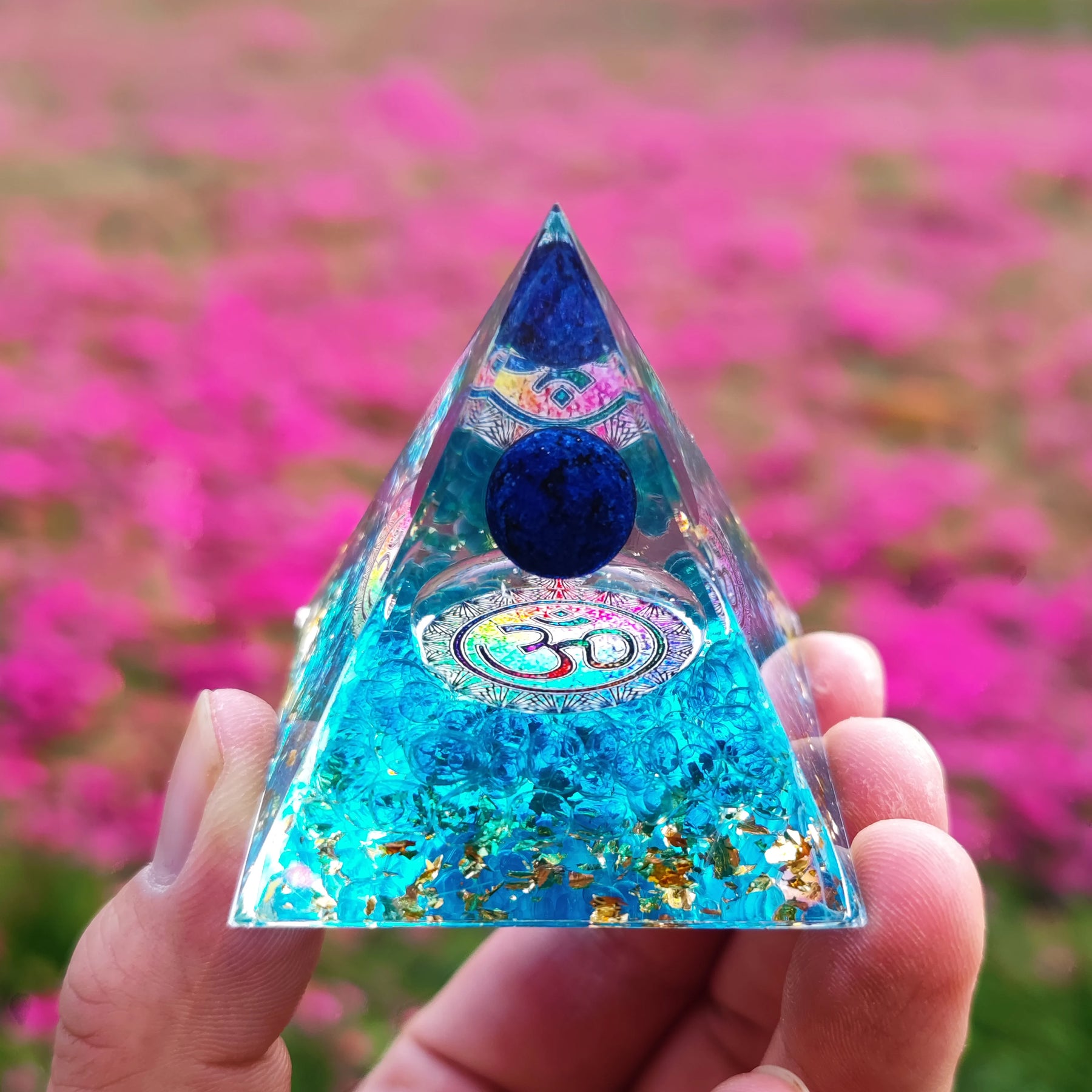 Pirâmide de Cristal Ametista Natural - Gerador de Energia Orgonite