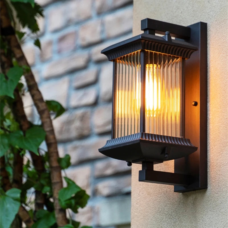 Arandela Externa Metal com Difusor de Vidro