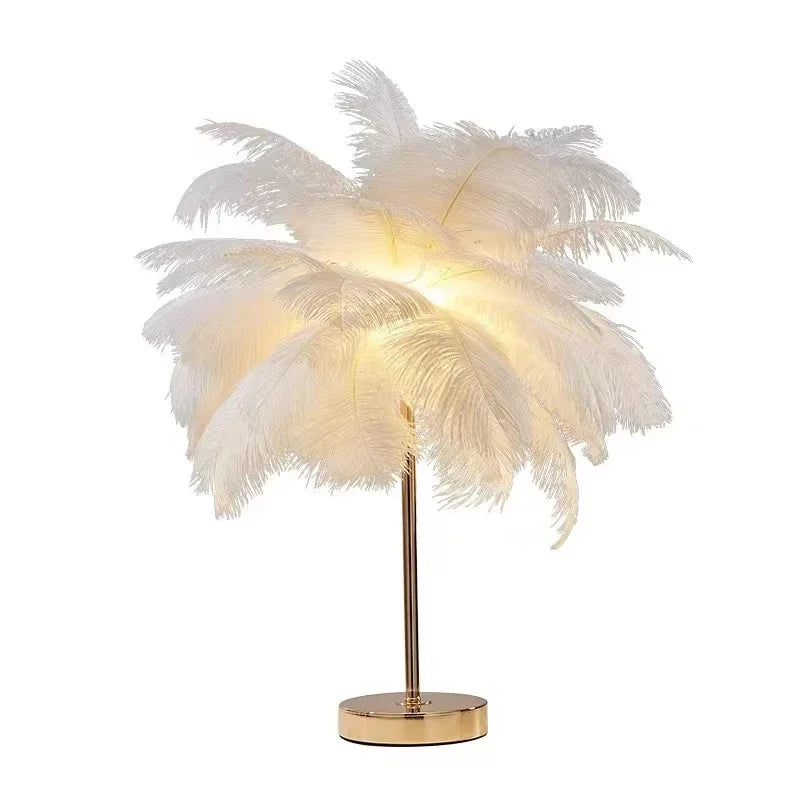 Luminária de Mesa Nordic com Penas de Avestruz