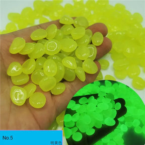 Pedras Luminosas Fosforescentes para Jardim e Aquário - Kit 100 Peças
