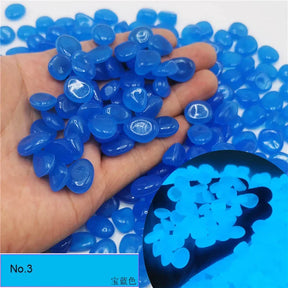 Pedras Luminosas Fosforescentes para Jardim e Aquário - Kit 100 Peças