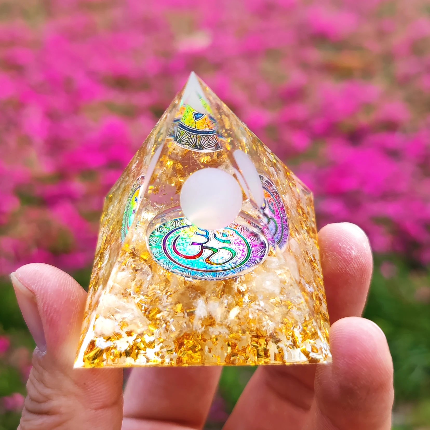 Pirâmide de Cristal Ametista Natural - Gerador de Energia Orgonite