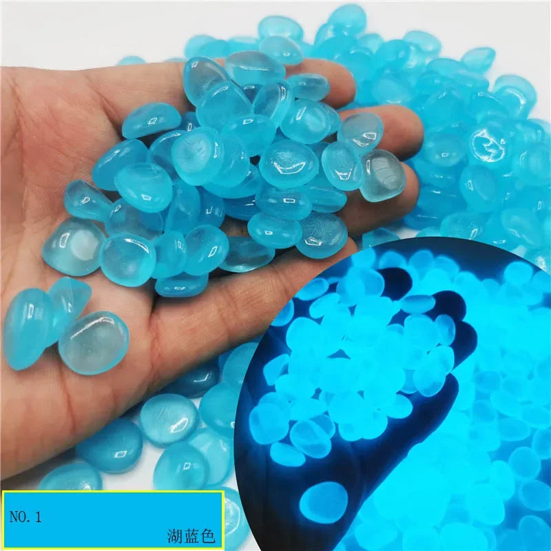 Pedras Luminosas Fosforescentes para Jardim e Aquário - Kit 100 Peças