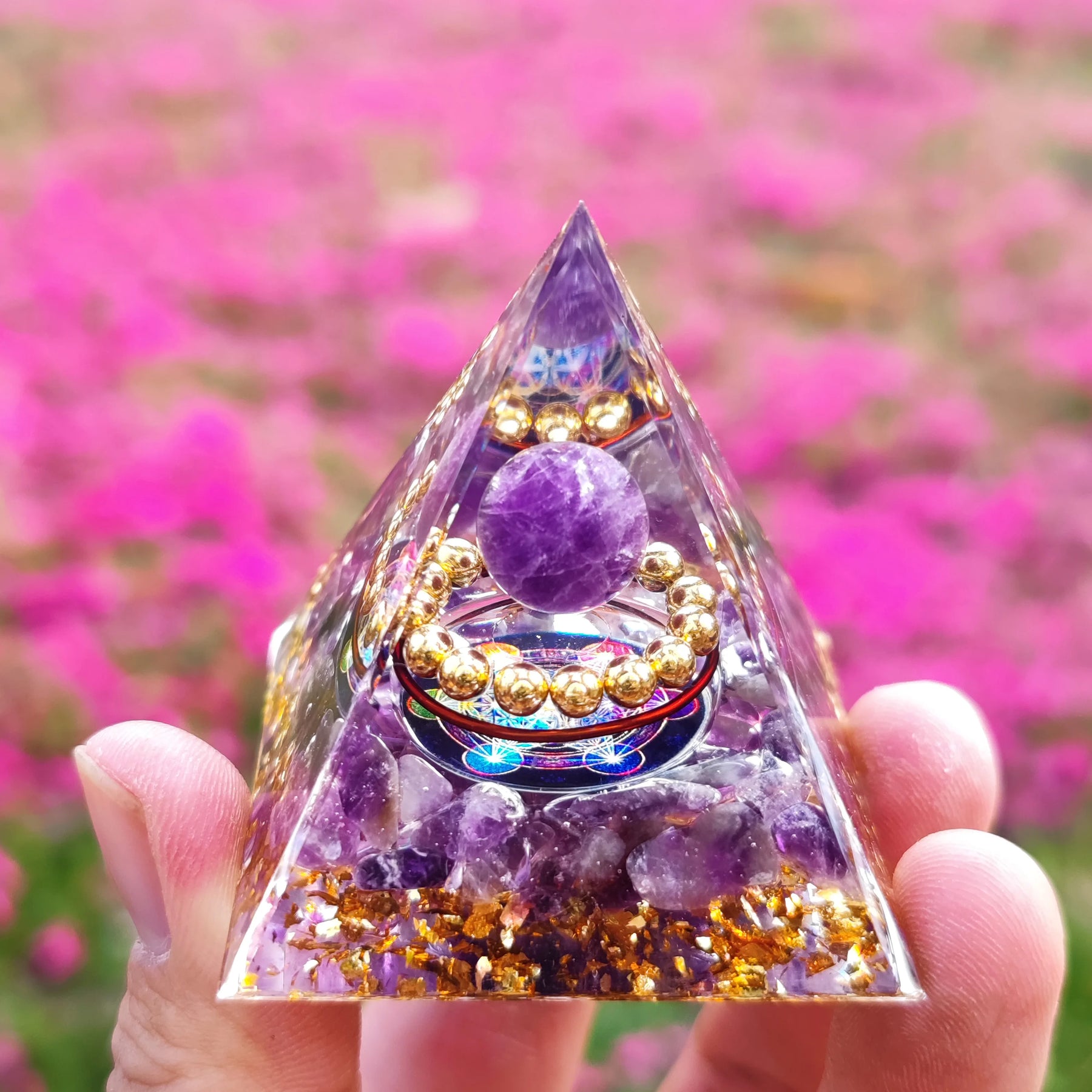 Pirâmide de Cristal Ametista Natural - Gerador de Energia Orgonite