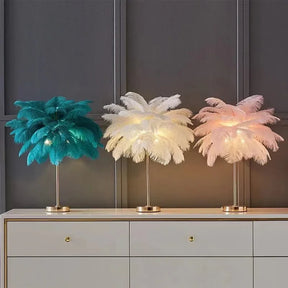 Luminária de Mesa Nordic com Penas de Avestruz