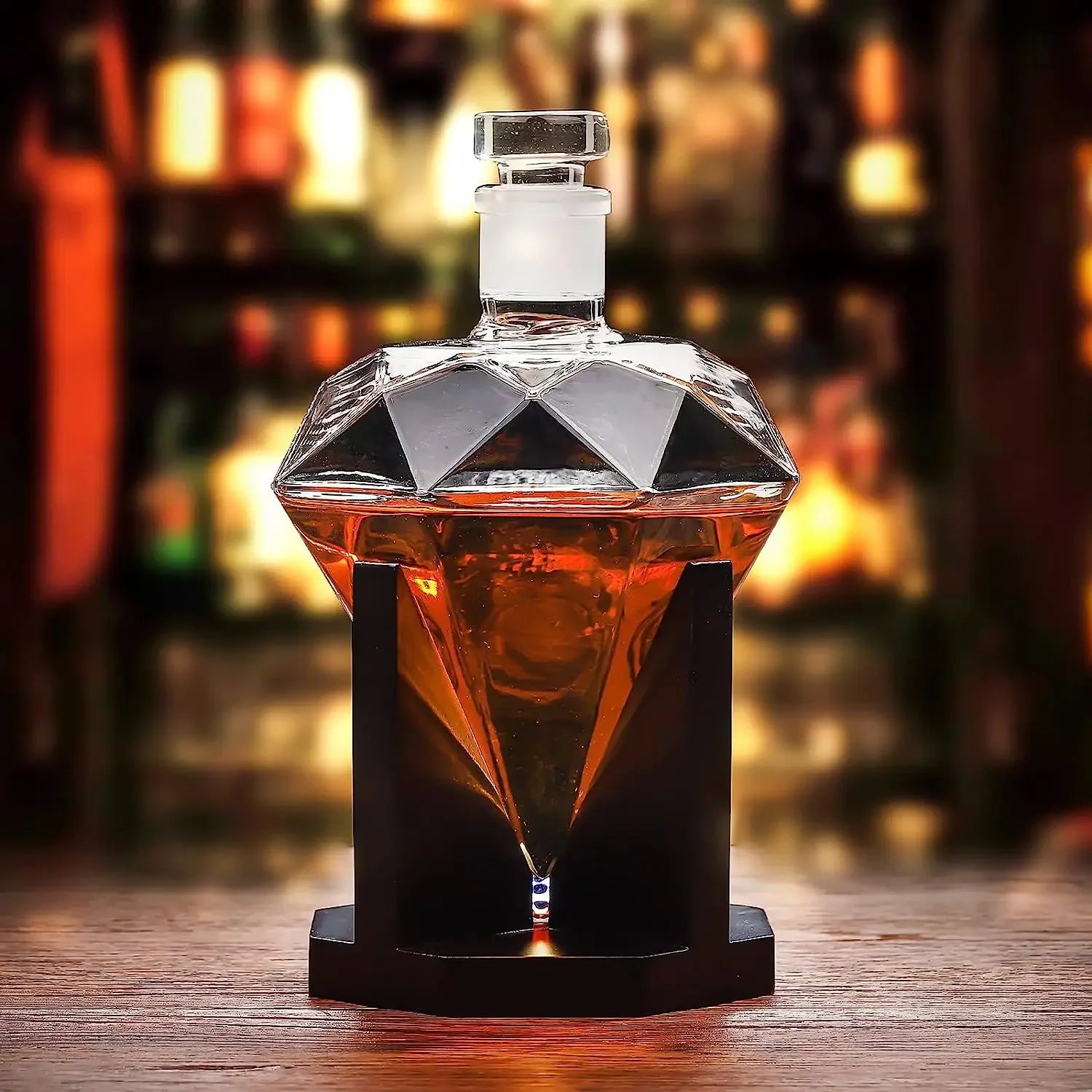 Decantador de Whisky em Vidro Diamante 1000ml com Suporte de Madeira